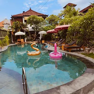 Berlian Kuta Beach 2*, Kuta Lombok Indonésie